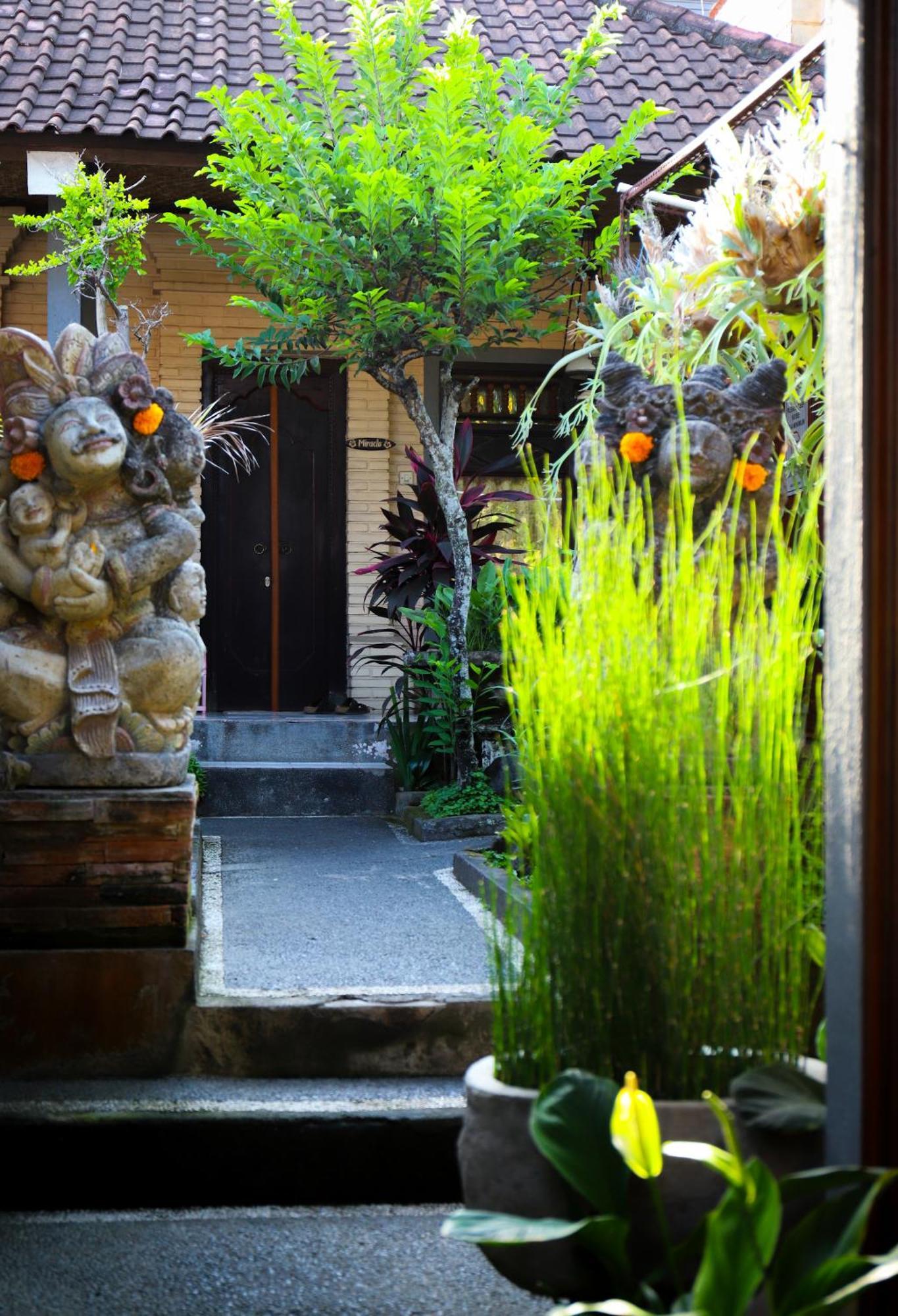 The Wayan House Hostel Ubud  Ngoại thất bức ảnh